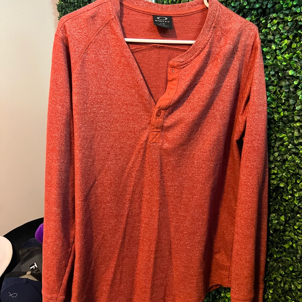 Oakley Men’s Sweater